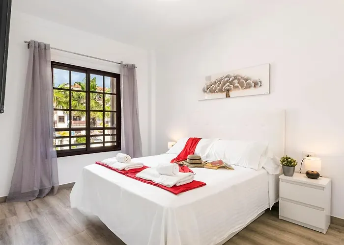 Sunshine Smart Hi-end Services Av Streaming Apartment